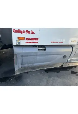 PETERBILT 579 Side Fairing