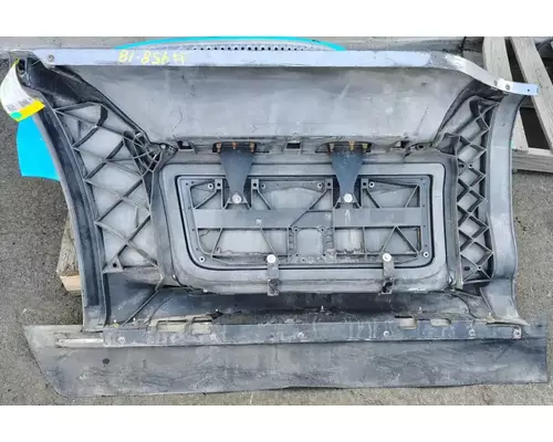 PETERBILT 579 Side Fairing