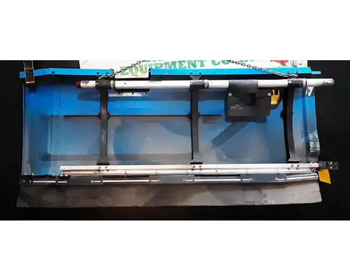 PETERBILT 579 Side Fairing