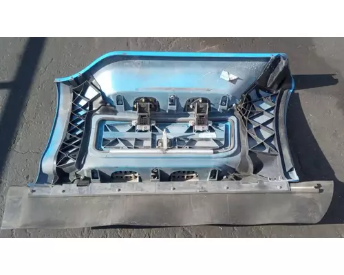PETERBILT 579 Side Fairing