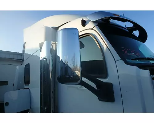 PETERBILT 579 Side View Mirror