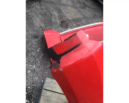 PETERBILT 579 Skirt