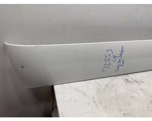 PETERBILT 579 Sleeper Fairing