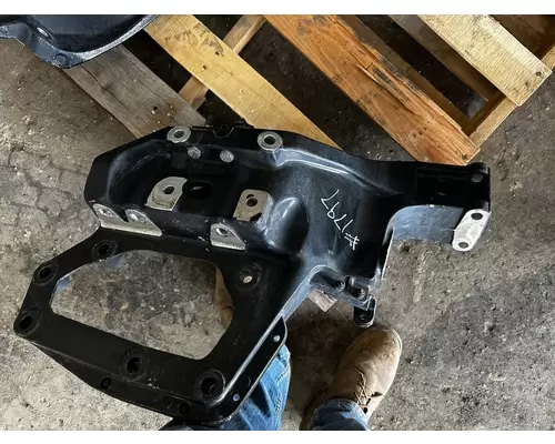 PETERBILT 579 Spring Hanger