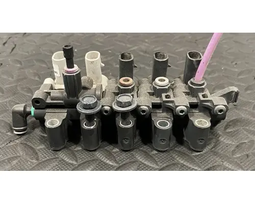 PETERBILT 579 Starter Solenoid