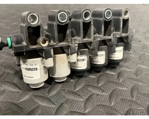 PETERBILT 579 Starter Solenoid