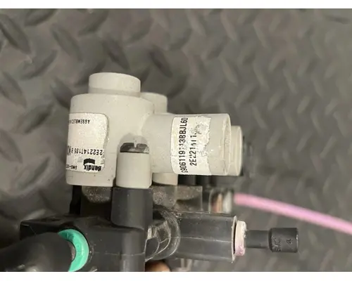 PETERBILT 579 Starter Solenoid