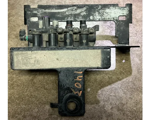 PETERBILT 579 Starter Solenoid