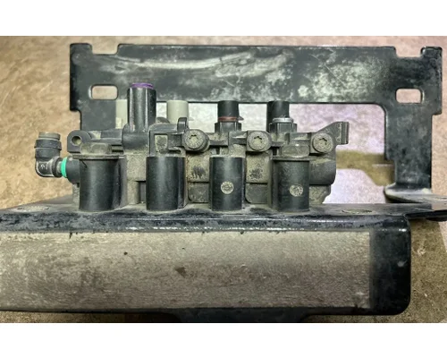 PETERBILT 579 Starter Solenoid