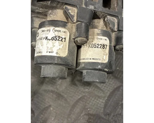 PETERBILT 579 Starter Solenoid