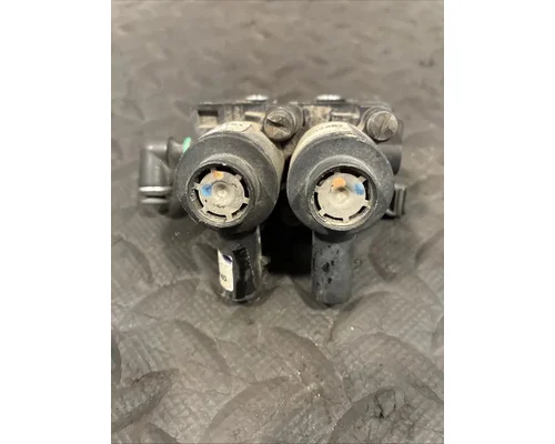 PETERBILT 579 Starter Solenoid