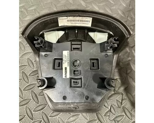 PETERBILT 579 Steering Wheel