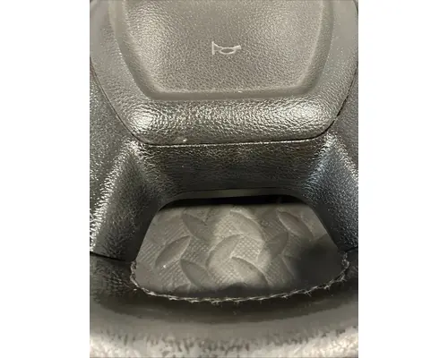 PETERBILT 579 Steering Wheel
