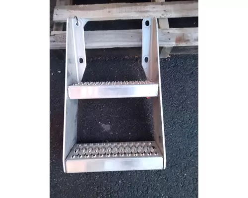 PETERBILT 579 Step