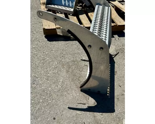 PETERBILT 579 Step
