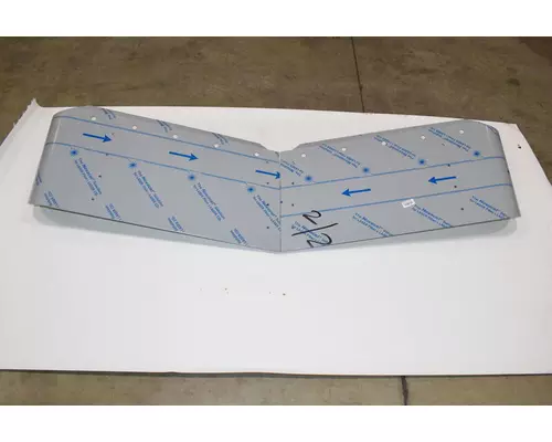 PETERBILT 579 Sun Visor (External)