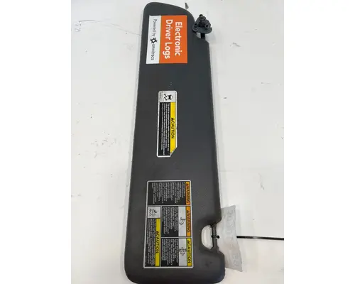 PETERBILT 579 Sun Visor (External)
