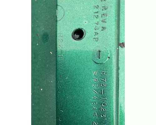 PETERBILT 579 Sun Visor (External)