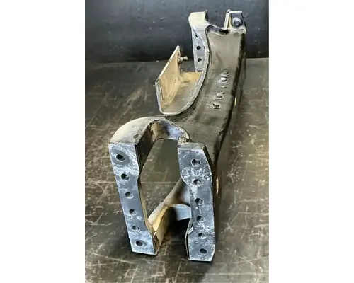 PETERBILT 579 Suspension CrossmemberK-Frame
