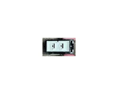 PETERBILT 579 Switch, misc 