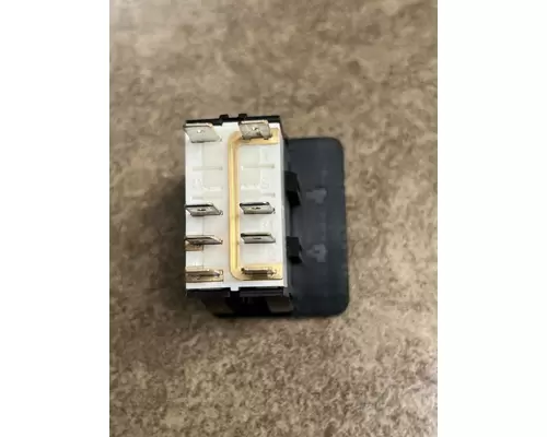 PETERBILT 579 Switch, misc 