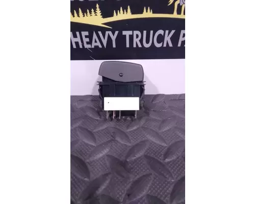 PETERBILT 579 Switch, misc 