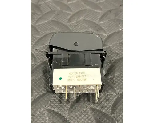 PETERBILT 579 Switch, misc 