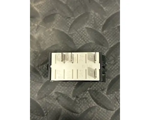 PETERBILT 579 Switch, misc 
