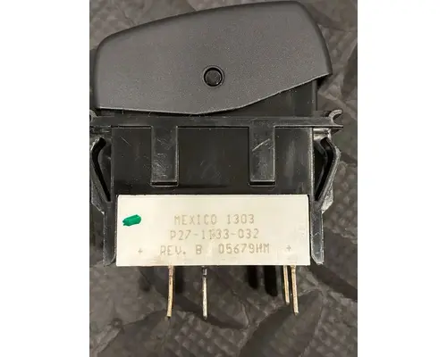PETERBILT 579 Switch, misc 