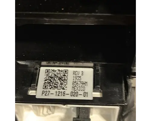 PETERBILT 579 Switch, misc 