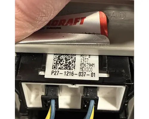 PETERBILT 579 Switch, misc 