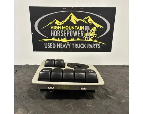 PETERBILT 579 Switch, misc 