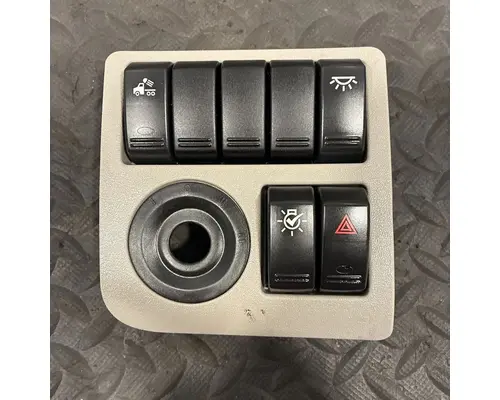 PETERBILT 579 Switch, misc 