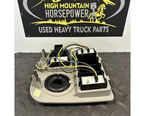 PETERBILT 579 Switch, misc 