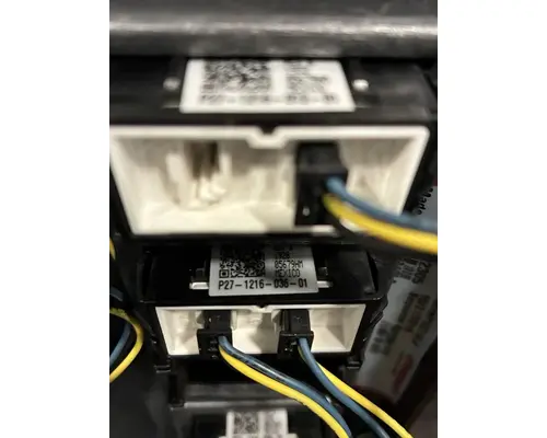 PETERBILT 579 Switch, misc 