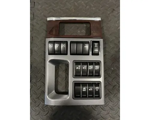 PETERBILT 579 Switch, misc 