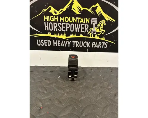 PETERBILT 579 Switch, misc 