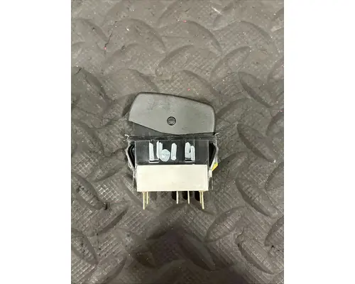 PETERBILT 579 Switch, misc 