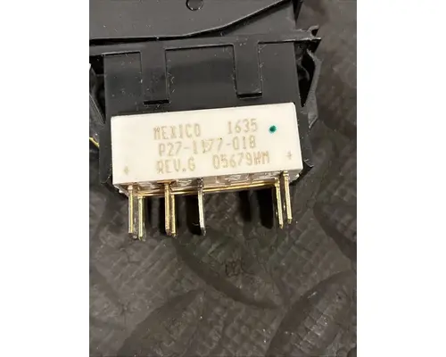 PETERBILT 579 Switch, misc 