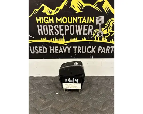 PETERBILT 579 Switch, misc 