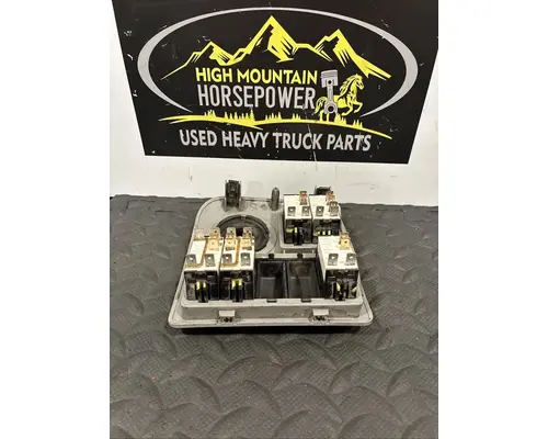 PETERBILT 579 Switch, misc 