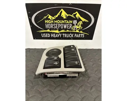 PETERBILT 579 Switch, misc 