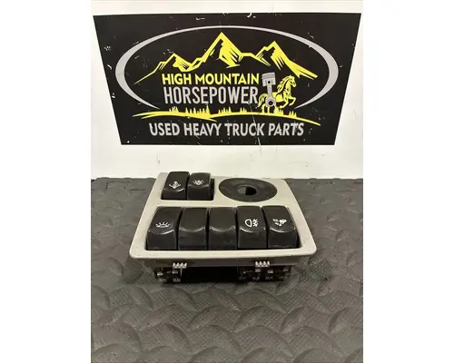 PETERBILT 579 Switch, misc 