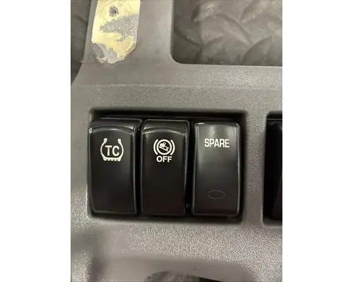 PETERBILT 579 Switch, misc 