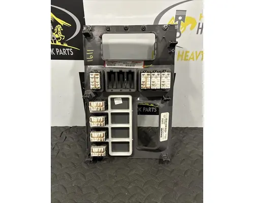 PETERBILT 579 Switch, misc 