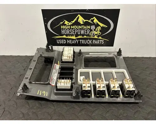 PETERBILT 579 Switch, misc 