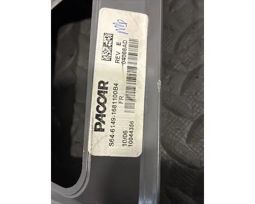PETERBILT 579 Switch, misc 