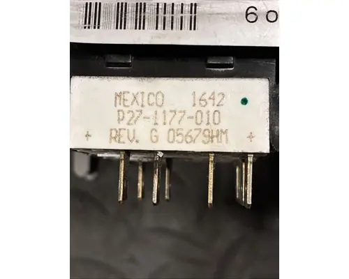 PETERBILT 579 Switch, misc 