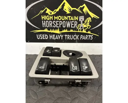PETERBILT 579 Switch, misc 