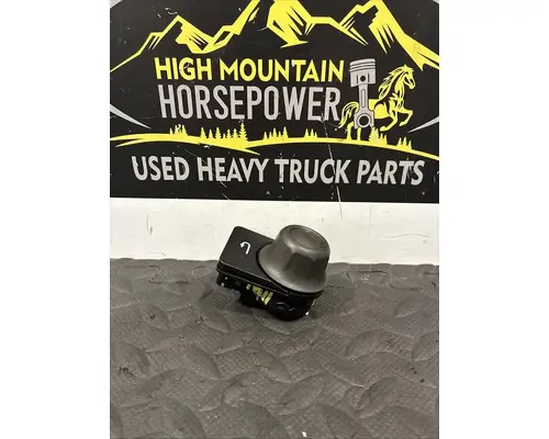 PETERBILT 579 Switch, misc 